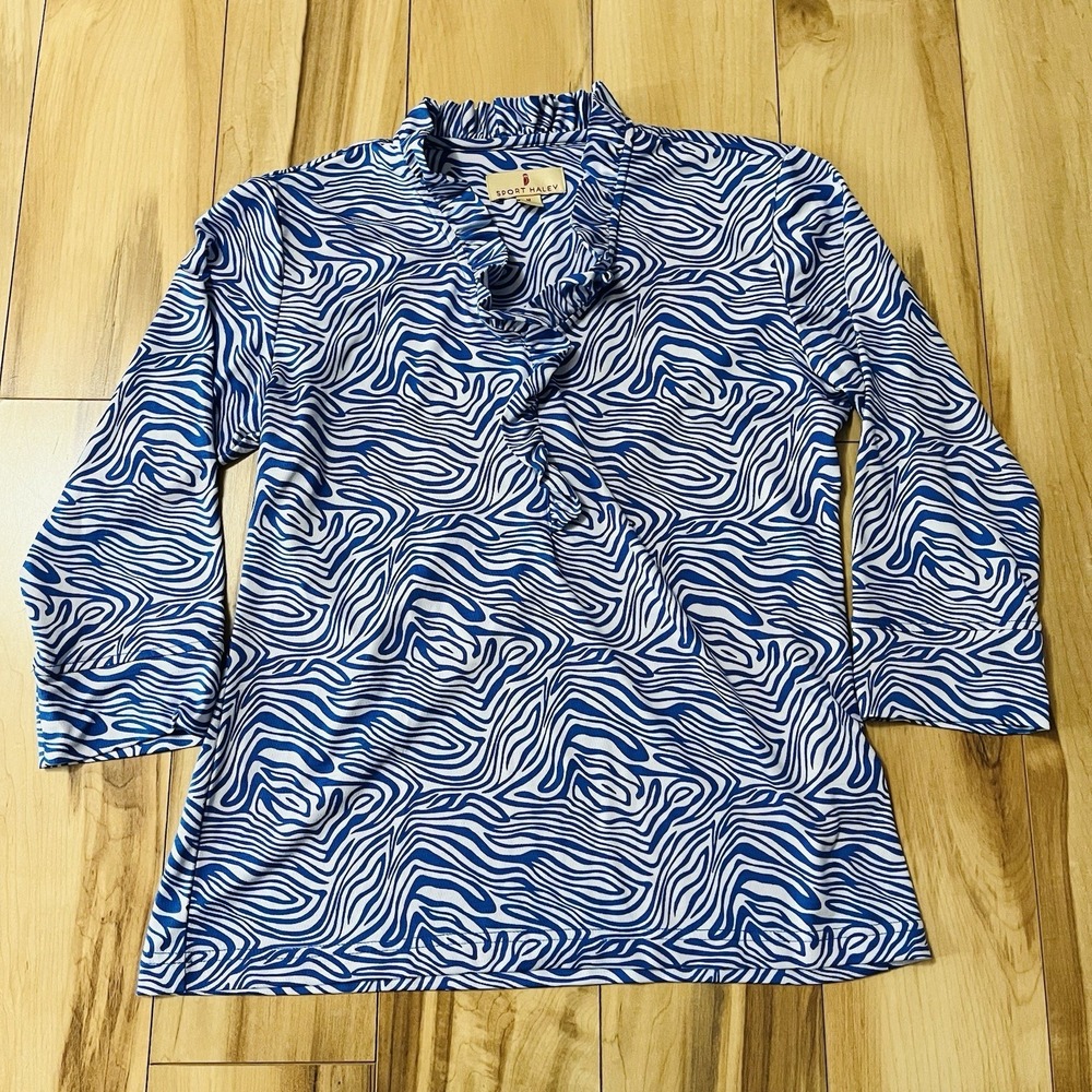 Sport Haley Ruffle Neck Golf Shirt 3/4 Sleeves Sz M Blue & White Line Art Active